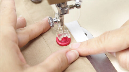 Industrial Heavy Duty Button Sewing Machine